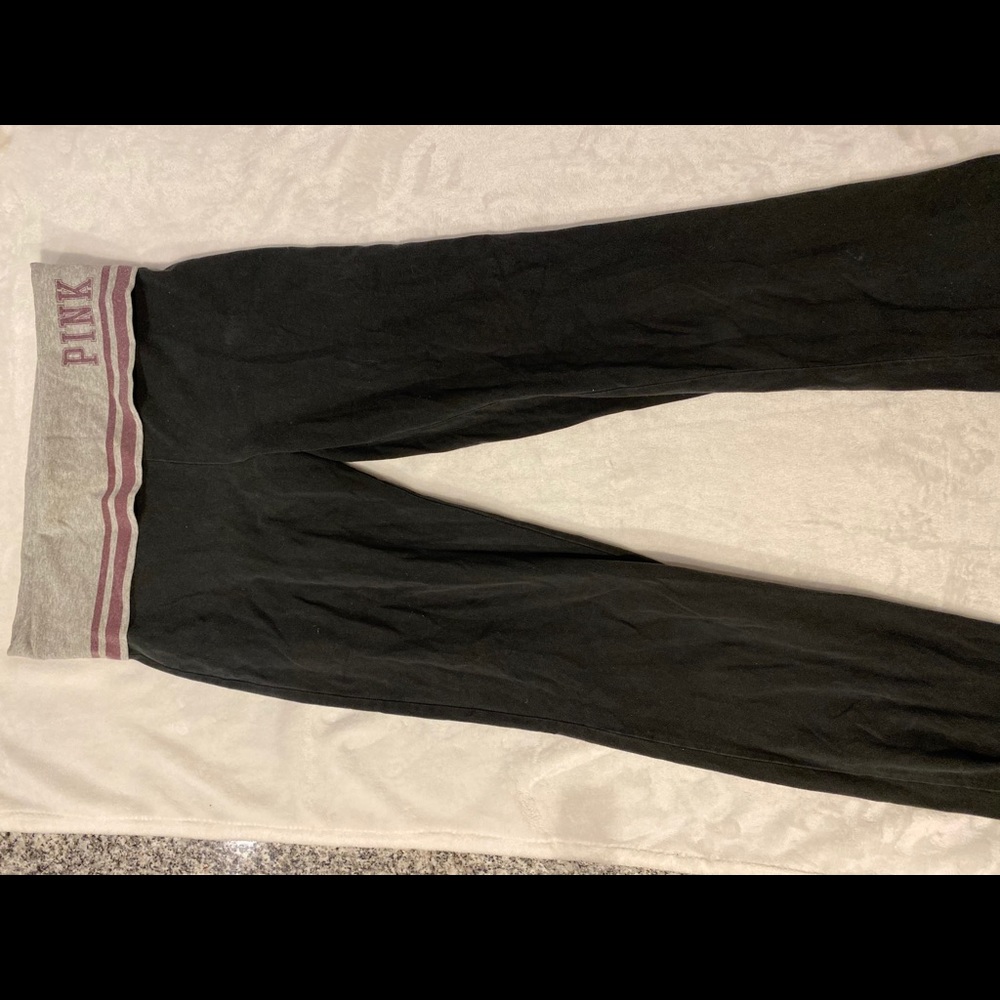 PINK yoga pants